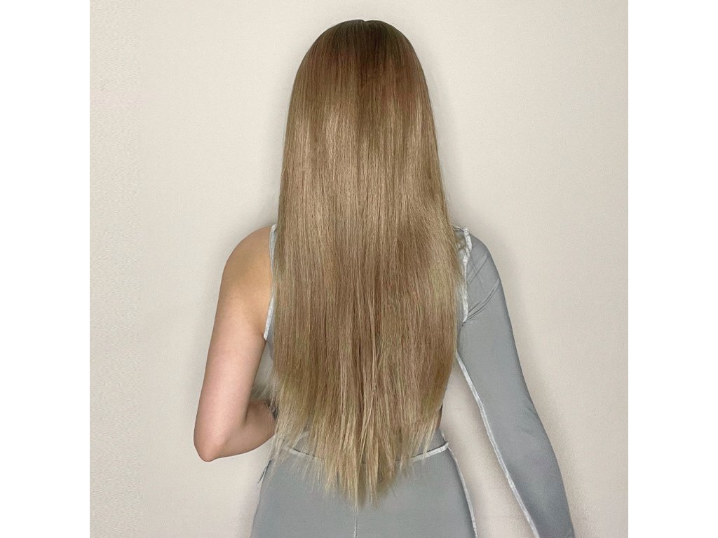 Zářivá přírodní paruka Thea se síťkou (lace front)