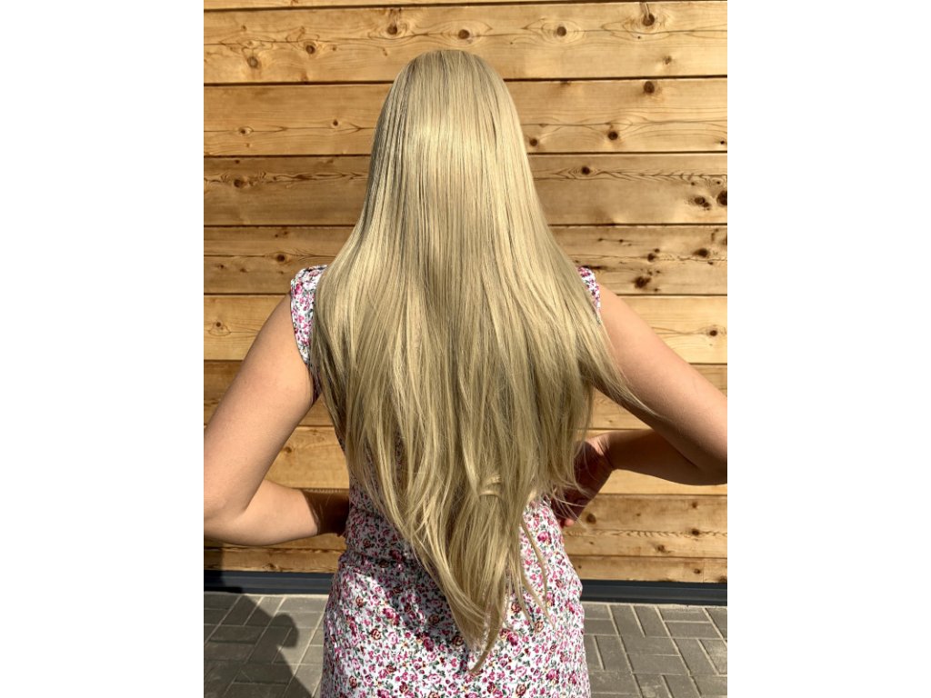 Krásná blond paruka Jasminne se síťkou